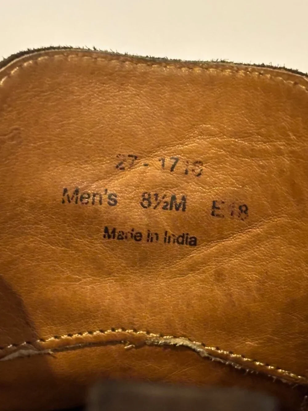 Johnston & Murphy Brown Suede Chukka Boots - Size 8 1/2  M